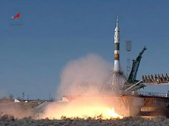 "Союз" повез на орбиту двух россиян и американца