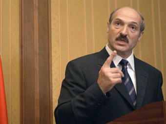 Лукашенко не намерен выдавать Бакиева новым властям Киргизии