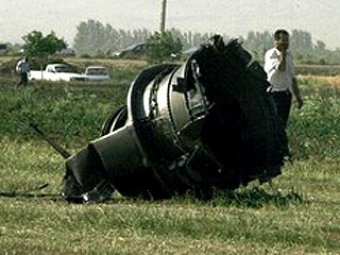 В аэропорту Триполи разбился самолет: погибли 105 человек