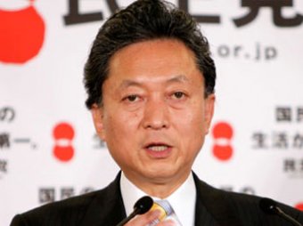 Японский премьер уходит в отставку из-за "утраты доверия"
