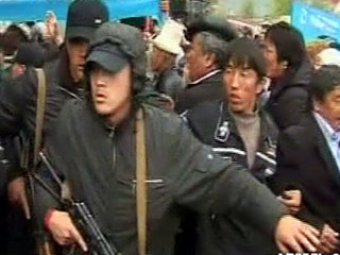 Массовые беспорядки в киргизском городе Ош: 12 убитых