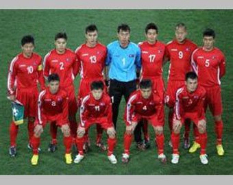 В ЮАР потеряли  четырых северокорейских футболистов