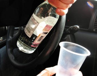 Алкоголь за рулем в РФ полностью запрещен