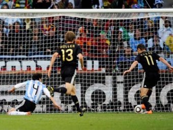 ЧМ-2010: сборная Германии разгромила Аргентину в 1/4 финала