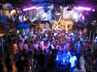 В Москве предложено запретить ночные клубы