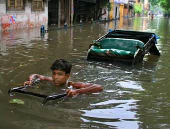 В Индии 20 российским туристам грозит гибель от наводнения