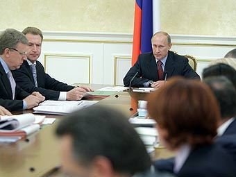 СМИ подсчитали заработки "верхушки" российской власти