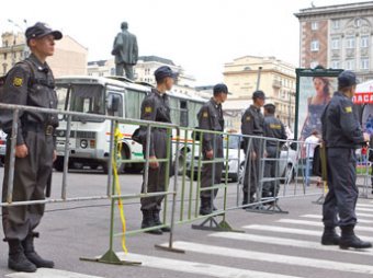 Триумфальную площадь в Москве закрывают для всех политических сил