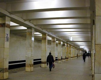 В московском метро зарезали мужчину