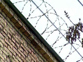30 заключенных, осуждённых за попытку госпереворота, бежали из СИЗО в Таджикистане