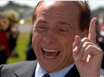 Берлускони вновь оказался в центре секс-скандала