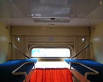 РЖД: Стоимость проезда на верхней полке будет снижена в половину