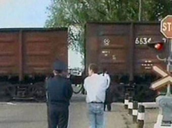 На Украине поезд столкнулся с автобусом, погибли десятки людей