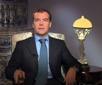 Медведев дал жесткий ответ Лукашенко, обвинив его в бесчестии