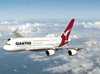 Стихии атакуют самолеты Qantas: два инцидента за один день