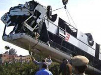 В Египте разбился туристический автобус: 8 погибших, из них 4 россиян