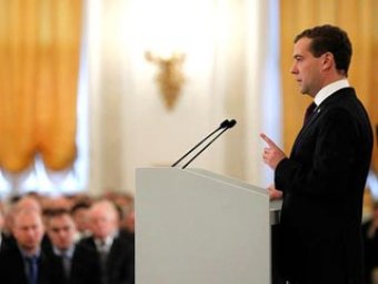 СМИ: Медведев остался недоволен своим посланием федеральному собранию