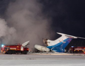 Опубликовано видео с места пожара ТУ-154М в Сургуте