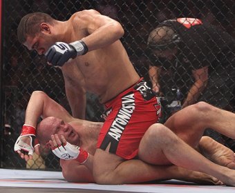 Федор Емельяненко пал жертвой гипноза?