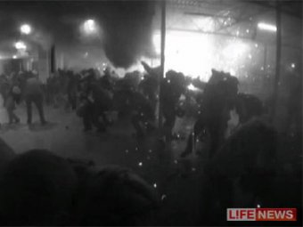 СМИ опубликовали засекреченное видео взрыва в Домодедово