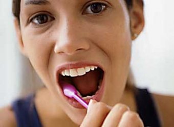 Ученые доказали, что зубные пасты не спасают от кариеса