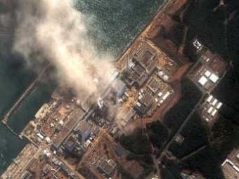 Над «Фукусимой» поднялся столб радиоактивного дыма