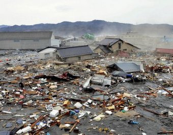 Опубликованы шокирующие фото до и после удара стихии в Японии