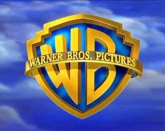 Warner Brothers будет показывать фильмы на Facebook