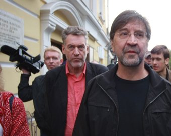 Шевчук поддержит Троицкого в суде
