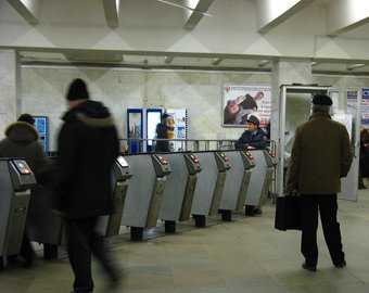 Пожилая женщина пострадала в результате стрельбы в метро Москвы