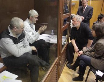 Верховный суд признал незаконным продление ареста Ходорковскому