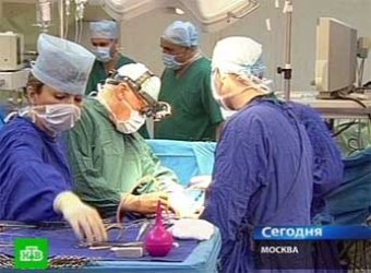 Российские хирурги впервые пересадили женщине сердечный клапан свиньи