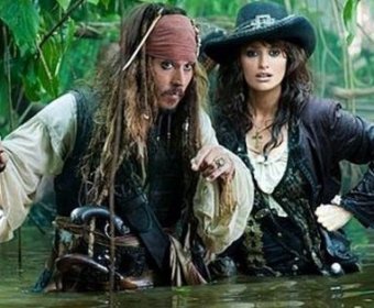 "Пираты Карибского моря" собрали рекордную для России кассу