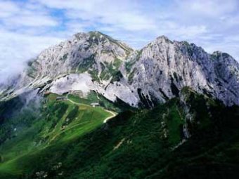 Австрия выставила на продажу альпийские вершины