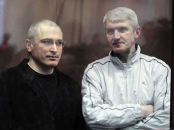 Ходорковского и Лебедева этапировали в колонию