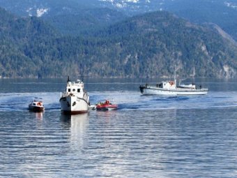 Еще одна трагедия на воде: на Алтае перевернулся катер. Четверо погибших