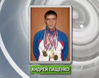 Футбольный вратарь умер после столкновения с соперником в Красноярске