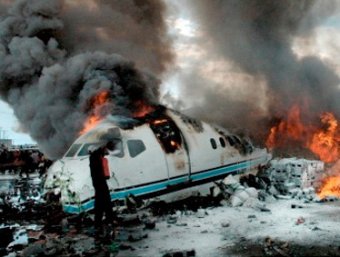 Крушение самолета в Конго: 127 погибших
