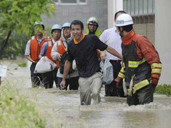 В Японии миллион человек призвали к эвакуации из-за тайфуна «Роке»
