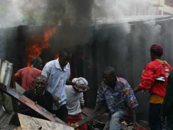 Более 150 человек сгорели заживо в Кении из-за брошенного окурка