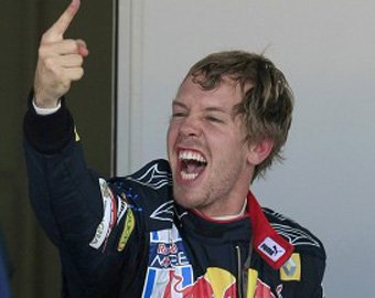 Феттель стал двухкартным чемпионом мира в Формуле-1