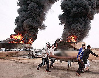 В ливийском городе Сирт взорвалась цистерна с горючим, более 100 погибших