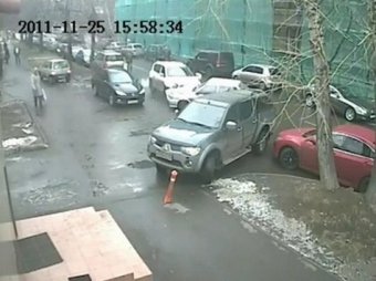 В Москве мошенники разбили 15 машин, уходя от погони