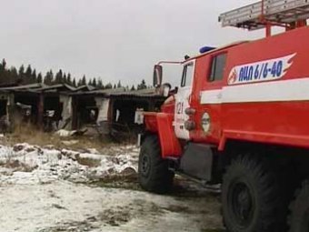 При пожаре в общежитии в Коми заживо сгорели семь рабочих