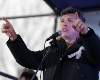 Скандал: в интернет попали записи телефонных разговоров Немцова