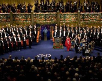 В Стокгольме и Осло вручили Нобелевские премии