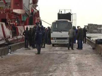 Обнародованы последние переговоры с буровой «Кольская»