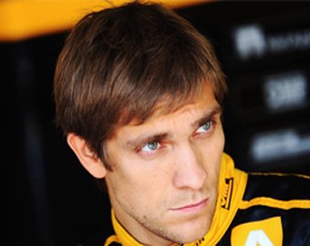 Виталий Петров не попал в список пилотов "Формулы-1" на сезон-2012