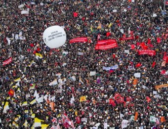 "Новая газета" посчитала участников митинга на Сахарова "по головам"