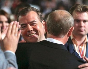 Медведев признан "жертвой года" наряду с Тимошенко и Каддафи